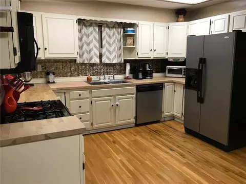 312 E Main St, Coldwater, OH 45828 photo 8