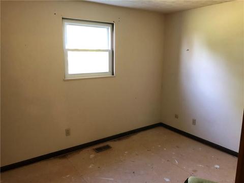 6327 Harvest St, Springfield, OH 45502 photo 11