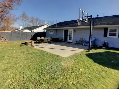 3223 Bristol Dr, Springfield, OH 45503 photo 24