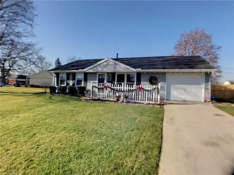 3223 Bristol Dr, Springfield, OH 45503 photo 1