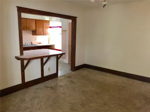 468-470 E Cecil St, Springfield, OH 45503 photo 5