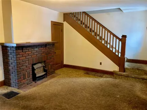 468-470 E Cecil St, Springfield, OH 45503 photo 11