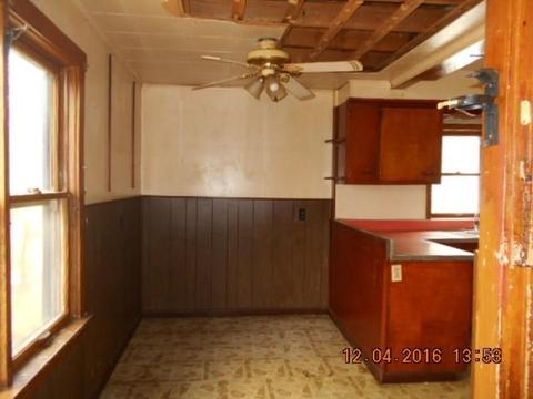 1236 W Mulberry St, Springfield, OH 45506 photo 4