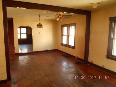 1236 W Mulberry St, Springfield, OH 45506 photo 2