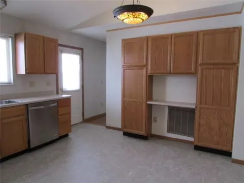 5545 W Ridgewood Rd, Springfield, OH 45503 photo 8