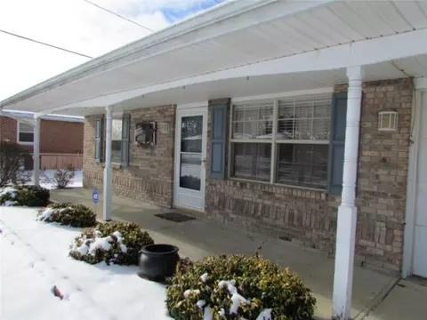 5545 W Ridgewood Rd, Springfield, OH 45503 photo 2