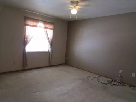 5545 W Ridgewood Rd, Springfield, OH 45503 photo 11