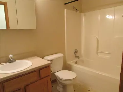 5545 W Ridgewood Rd, Springfield, OH 45503 photo 16