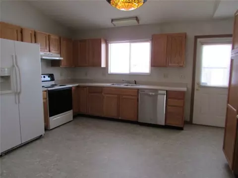 5545 W Ridgewood Rd, Springfield, OH 45503 photo 6