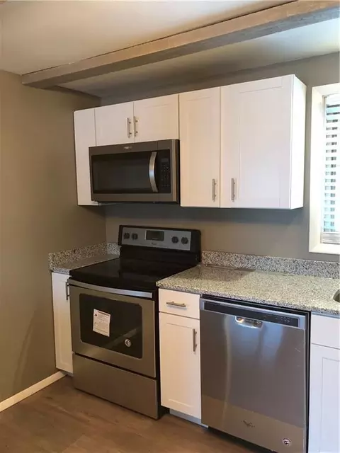 5220 W Ridgewood Rd, Springfield, OH 45503 photo 9