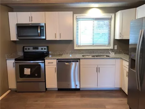 5220 W Ridgewood Rd, Springfield, OH 45503 photo 5