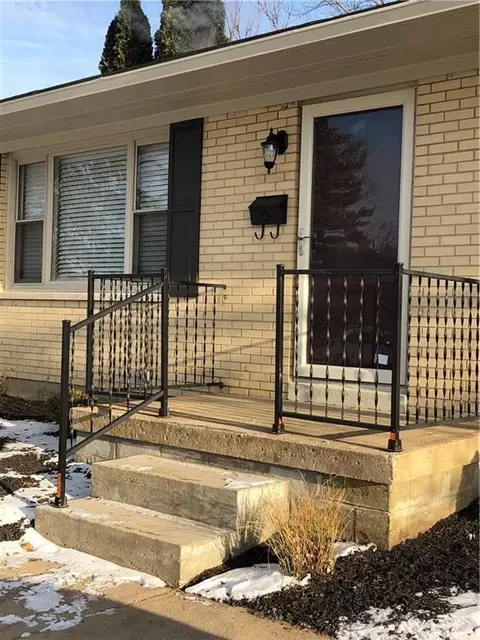 5220 W Ridgewood Rd, Springfield, OH 45503 photo 3