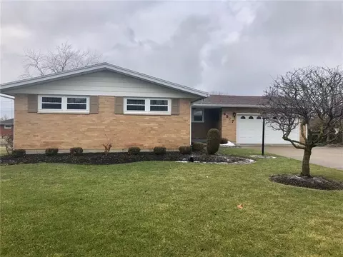 4537 Middle Urbana Rd, Springfield, OH 45503 photo 2