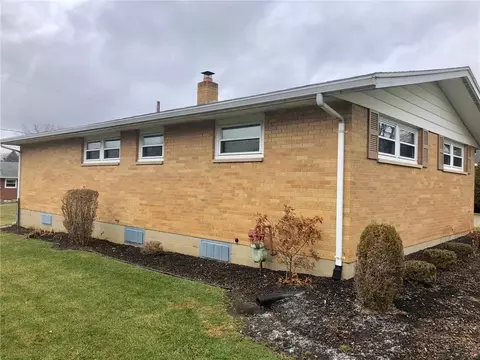 4537 Middle Urbana Rd, Springfield, OH 45503 photo 3