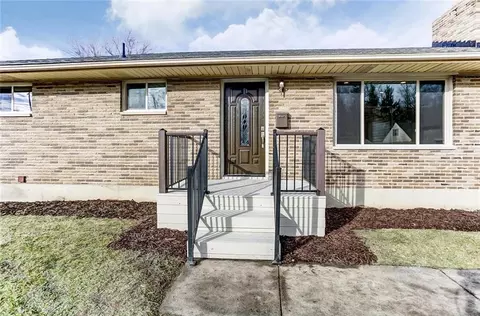 1020 Montego Dr, Springfield, OH 45503 photo 3