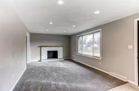 1020 Montego Dr, Springfield, OH 45503 photo 6