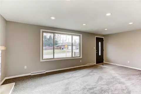 1020 Montego Dr, Springfield, OH 45503 photo 5