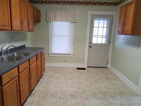 364 E Cecil, Springfield, OH 45503 photo 5