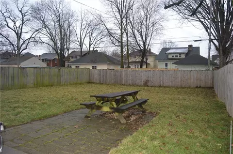 401 E Cecil, Springfield, OH 45503 photo 3
