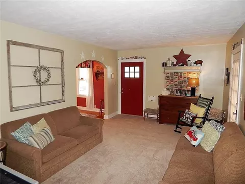1625 Maiden Ln, Springfield, OH 45504 photo 4