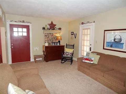 1625 Maiden Ln, Springfield, OH 45504 photo 2