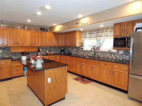 3807 Mumper Rd, Springfield, OH 45502 photo 5