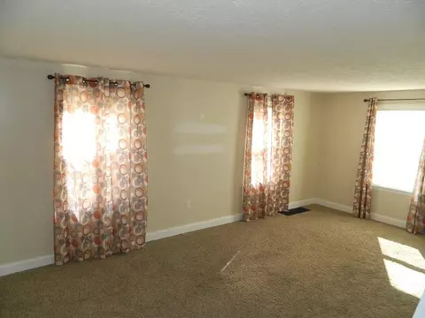 417 Kossuth, Sidney, OH 45365 photo 4