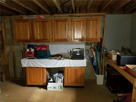 516 N Bird Rd, Springfield, OH 45503 photo 17