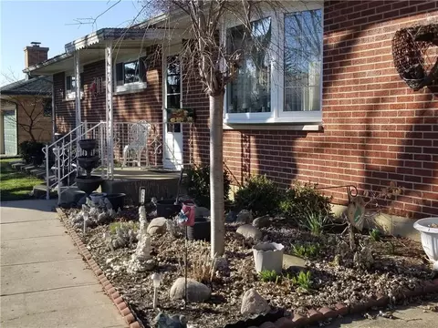 1854 Pepper Ave, Springfield, OH 45503 photo 2