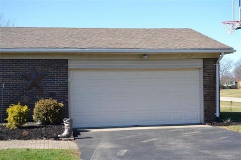 2843 Covina Dr, Springfield, OH 45504 photo 3