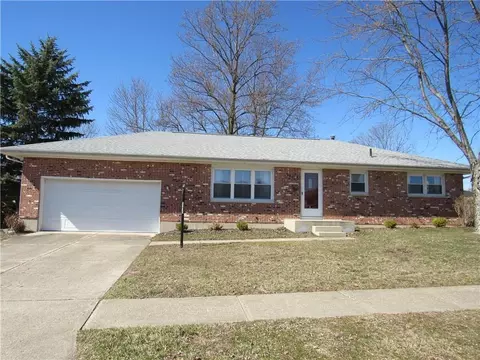 5239 Ridgewood E Rd, Springfield, OH 45503 photo 1