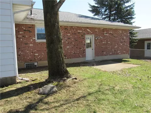 5239 Ridgewood E Rd, Springfield, OH 45503 photo 5