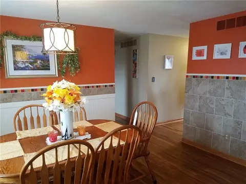 5448 E Ridgewood Rd, Springfield, OH 45503 photo 8