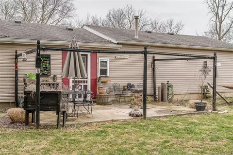 815 Old Mill Rd, Springfield, OH 45506 photo 22