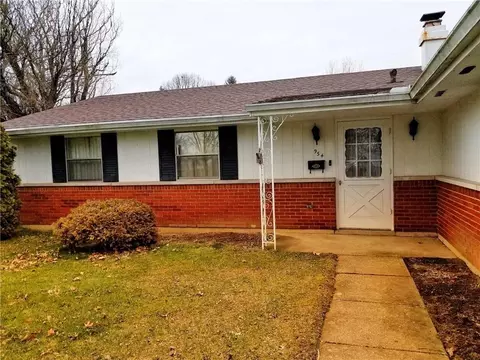 954 Torrence Dr, Springfield, OH 45503 photo 2