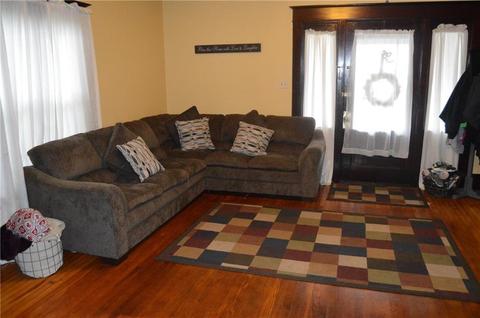819 Elm St, Springfield, OH 45503 photo 4