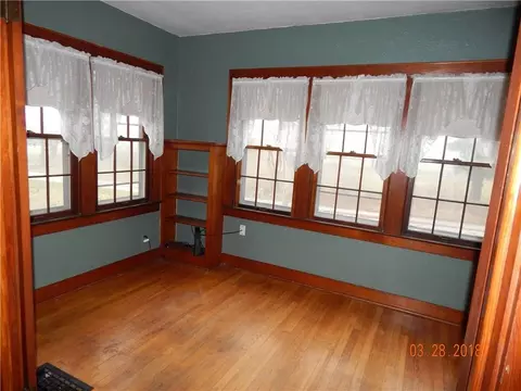 3315 Troy Rd, Springfield, OH 45504 photo 5