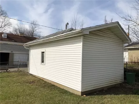 1213 N Lowry, Springfield, OH 45504 photo 4