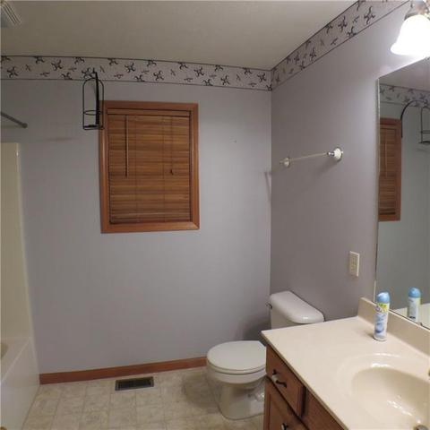159 S Paris St, Minster, OH 45865 photo 17