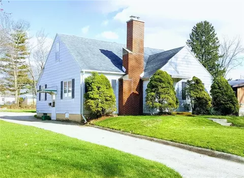 2159 Harshman Blvd, Springfield, OH 45504 photo 1