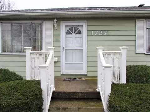 1727 Victory Dr, Springfield, OH 45505 photo 3
