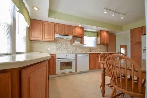 2771 Maplewood, Springfield, OH 45505 photo 18