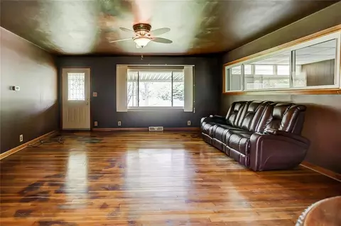3100 Derr Rd, Springfield, OH 45503 photo 4