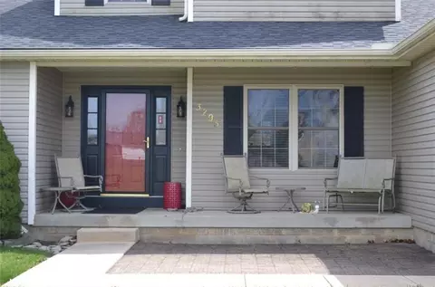 3295 Windy Ridge Dr, Springfield, OH 45502 photo 2