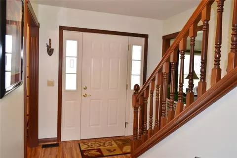 3295 Windy Ridge Dr, Springfield, OH 45502 photo 6