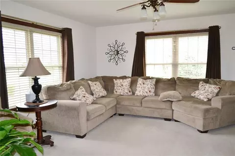 3295 Windy Ridge Dr, Springfield, OH 45502 photo 7