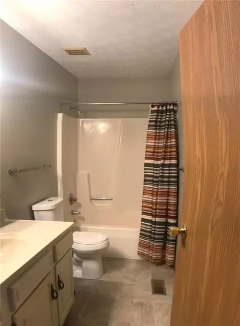 2928 Archer Ln #..., Springfield, OH 45503 photo 6