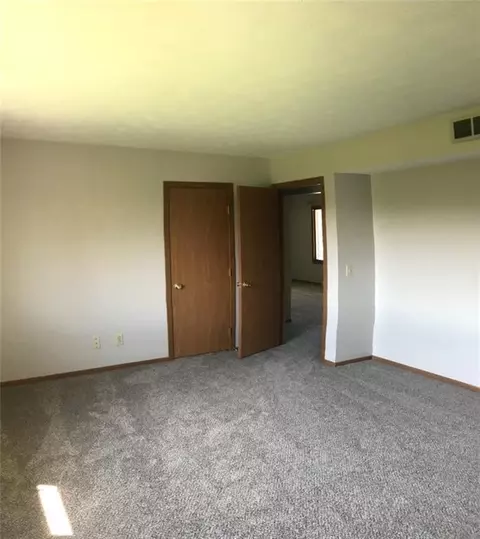 2928 Archer Ln #..., Springfield, OH 45503 photo 12