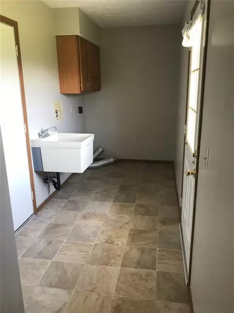 2928 Archer Ln #..., Springfield, OH 45503 photo 9