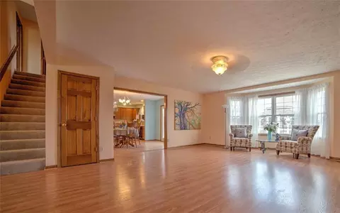 706 Timberview, Springfield, OH 45502 photo 6